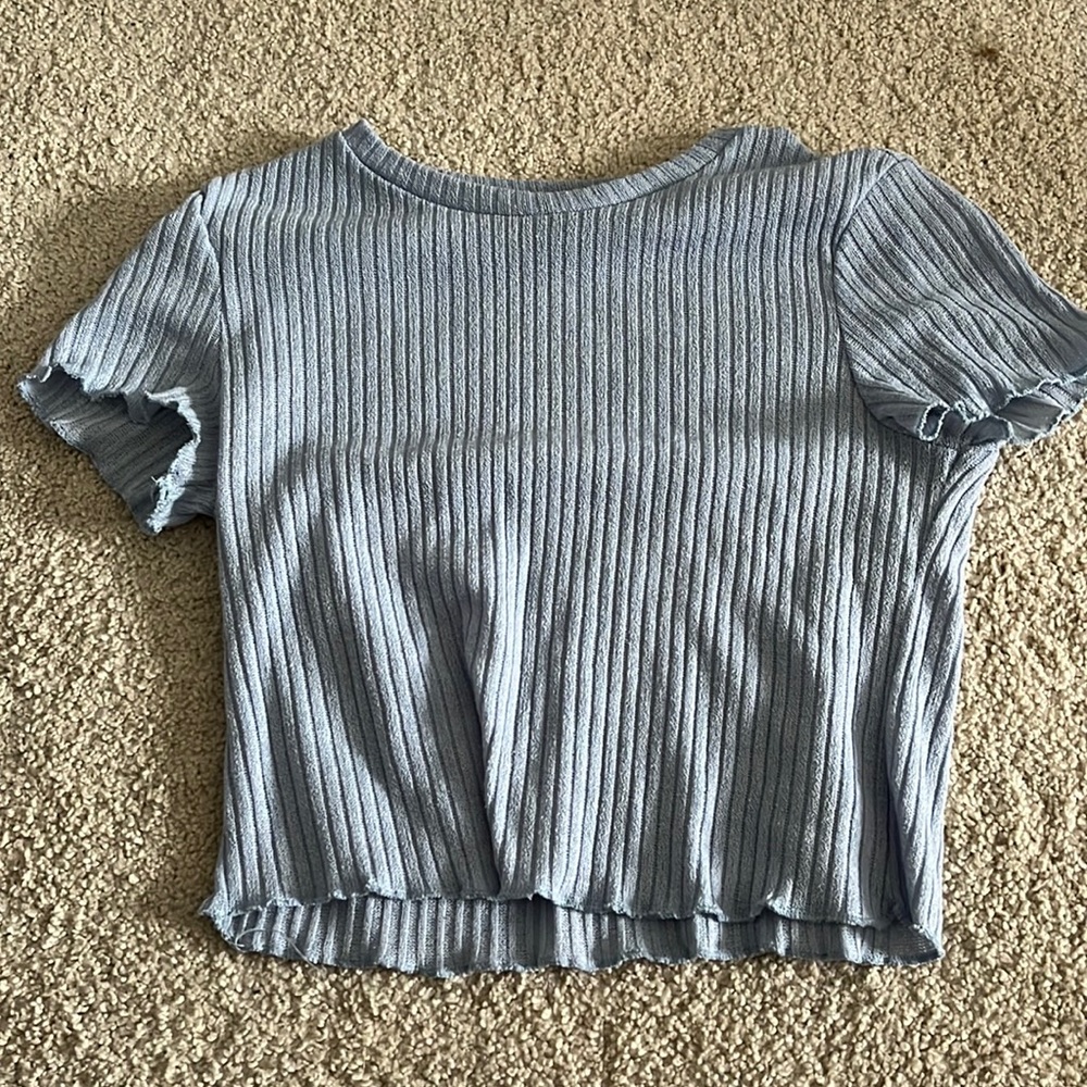 Lilac crop top